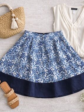 Milly Blue White Floral A-Line Skirt Size L Statement Midi Knee Length Cotton